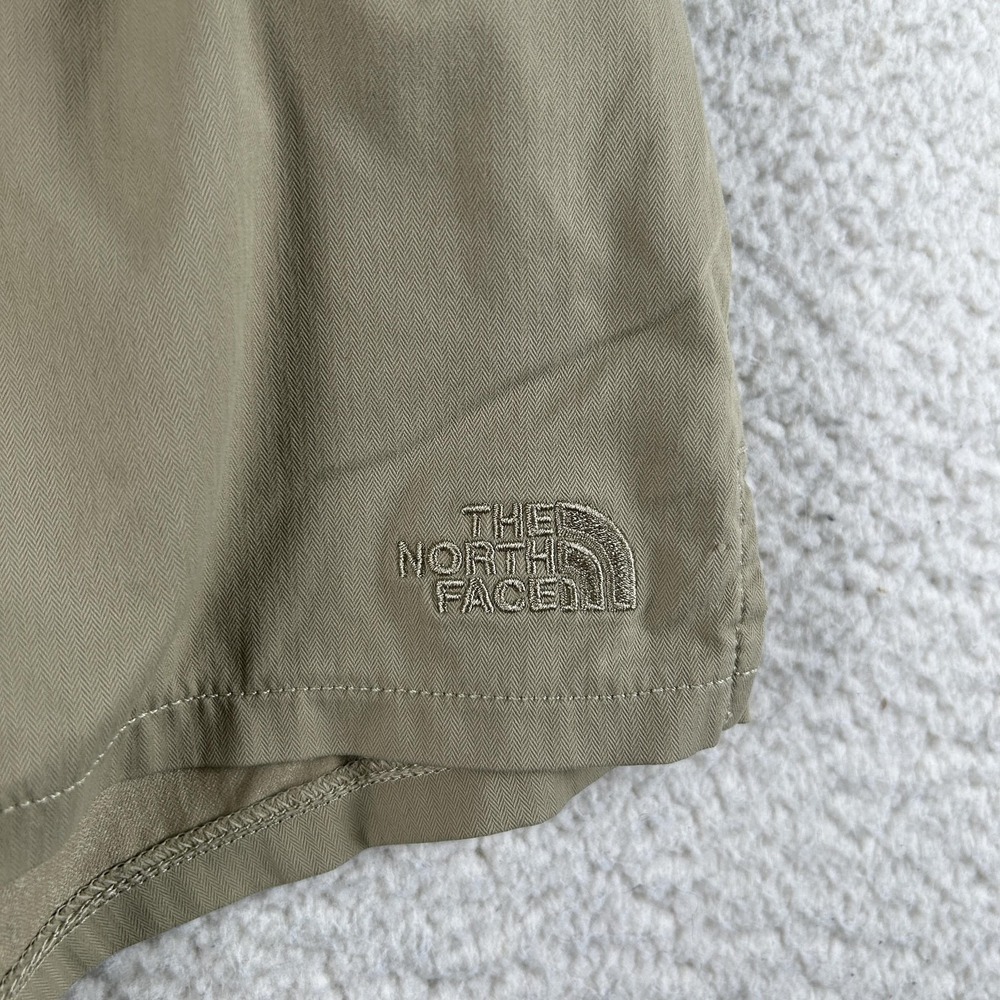 The North Face Shorts Womens Size Medium Beige Quick Dry Hiking Athletic 4" - Picture 4 of 15
